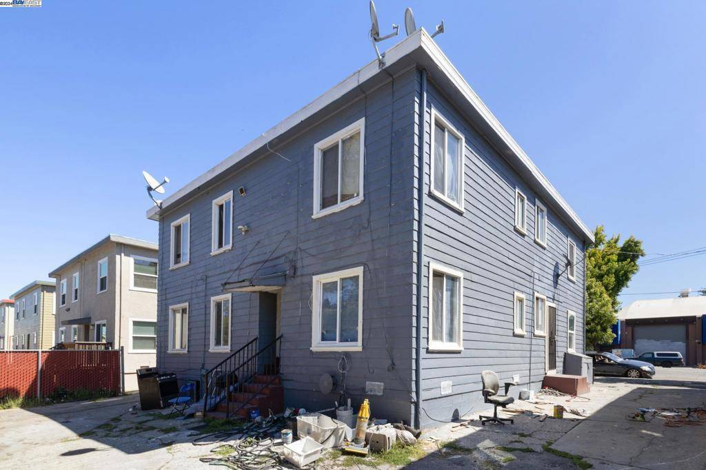 Oakland, CA 94609,5659 Telegraph Ave