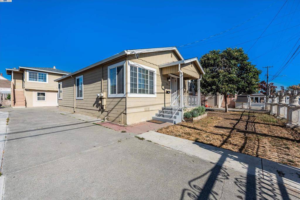 Oakland, CA 94603,9280 D St