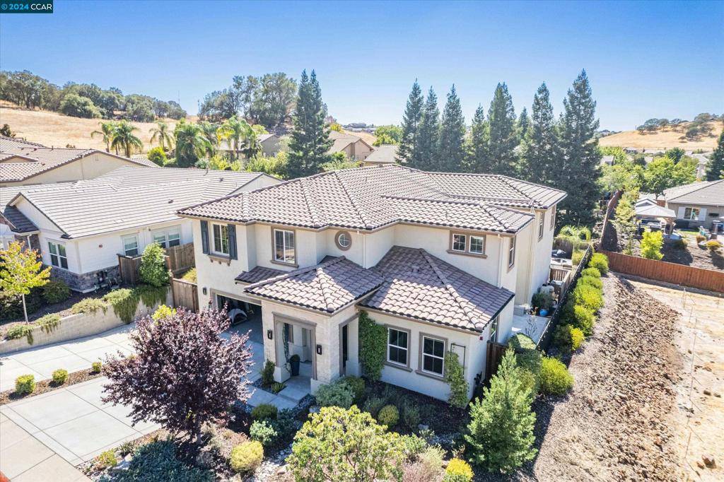 El Dorado Hills, CA 95762,8058 Jura Pl