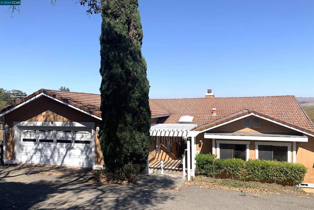 Novato, CA 94945,29 Anton Way