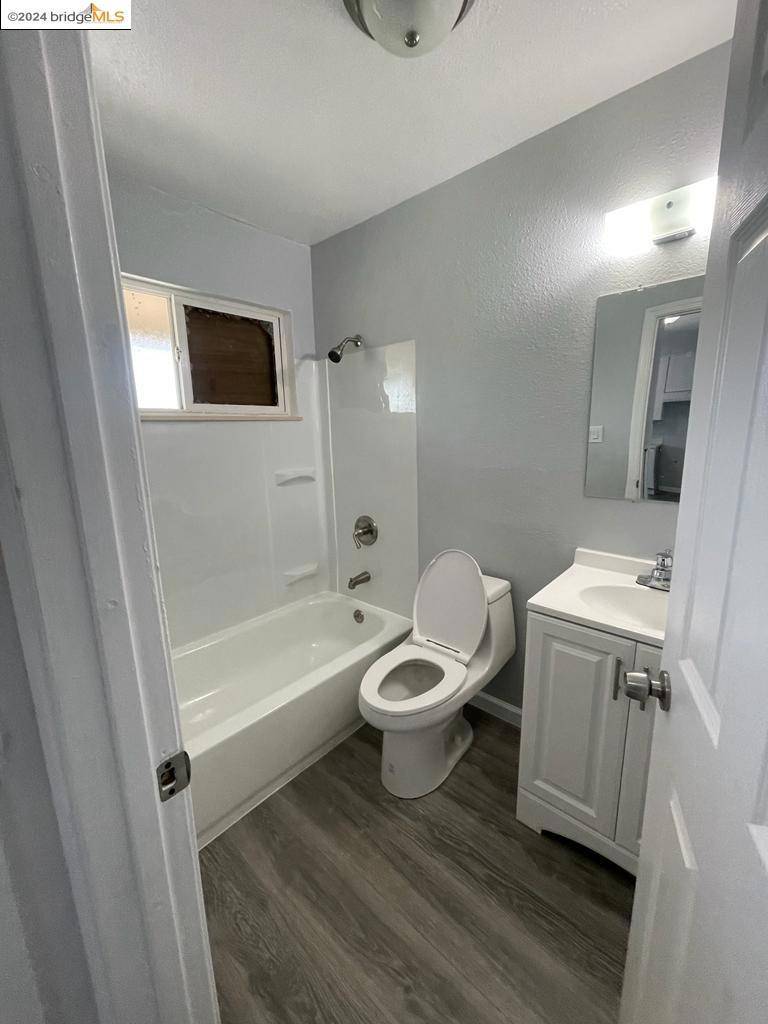 Sacramento, CA 95815,2732 Rio Linda Blvd