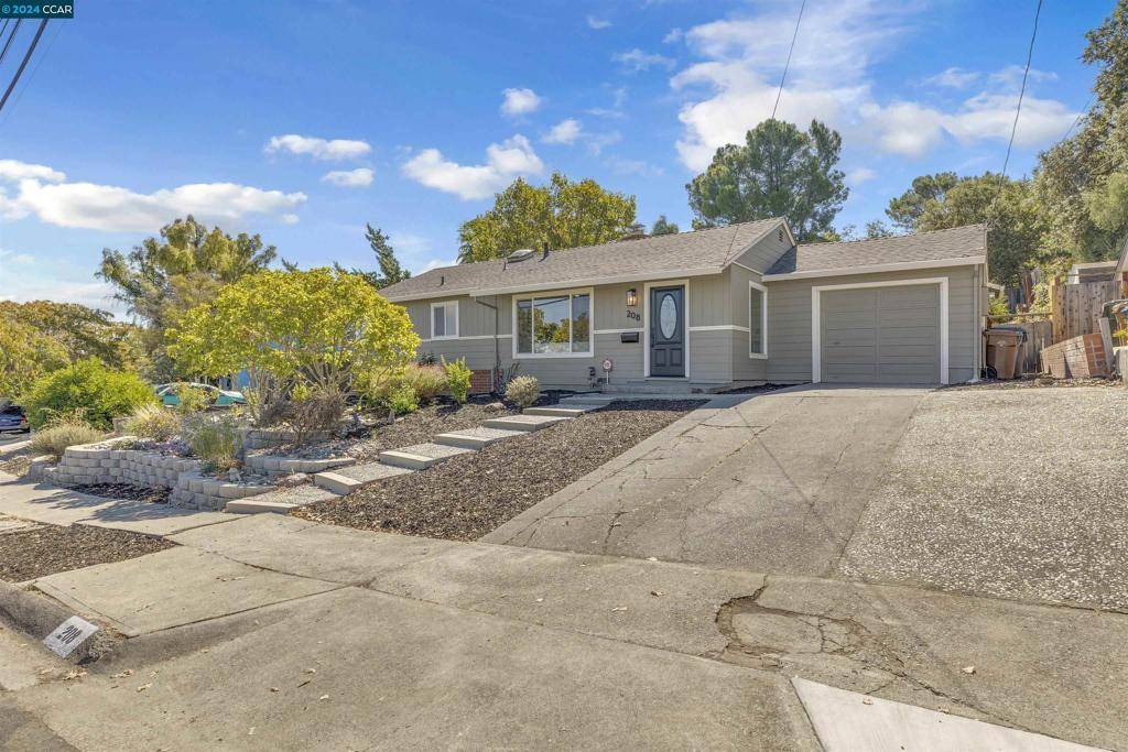 Martinez, CA 94553-4030,208 Vista Way