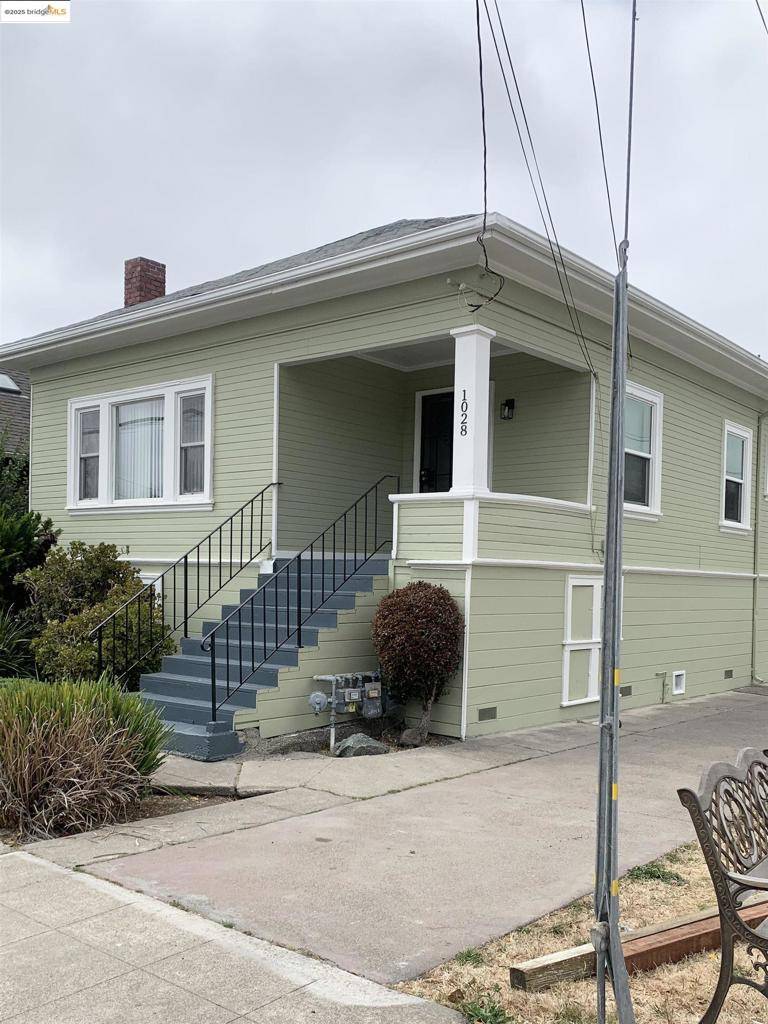 Oakland, CA 94608,1028 61st St