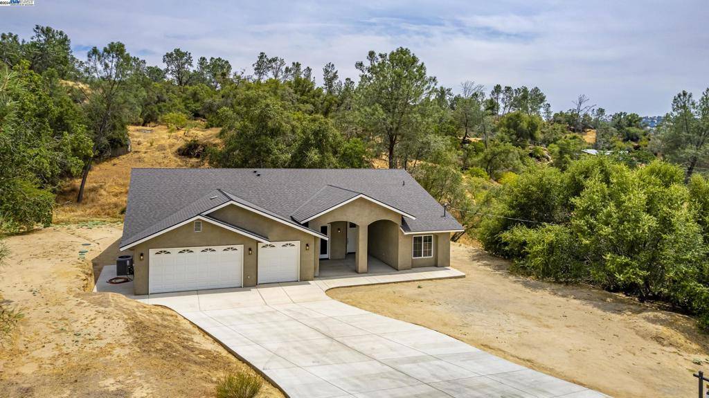 Coarsegold, CA 93614,41436 Long Hollow Dr.