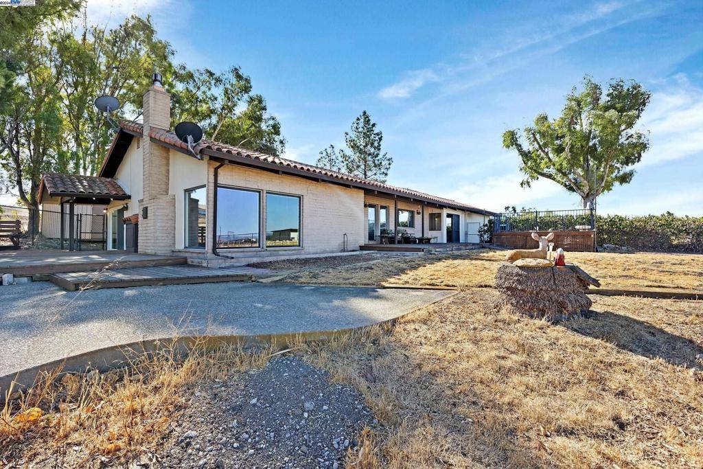 Livermore, CA 94550-9716,9300 Lupin Way