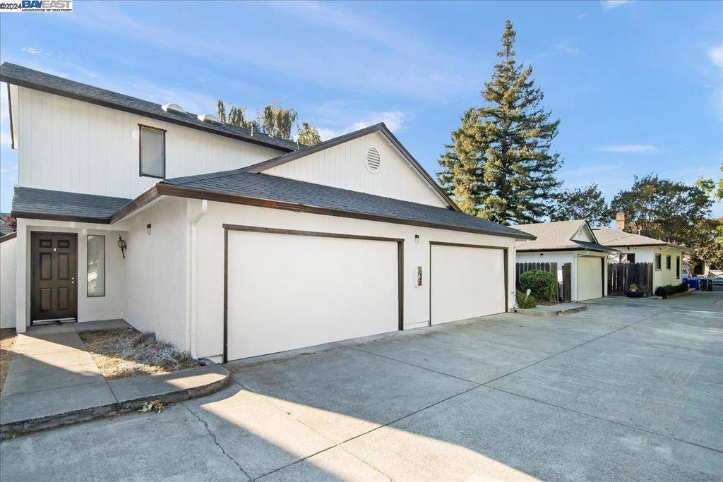 Hayward, CA 94541,599 Blossom Way
