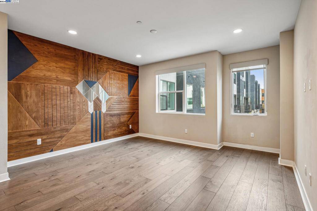 Oakland, CA 94607,1805 16th St