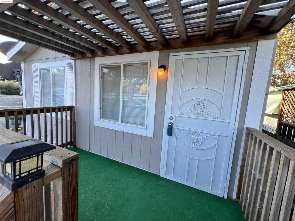 Isleton, CA 95641,16070 Harbor Dr