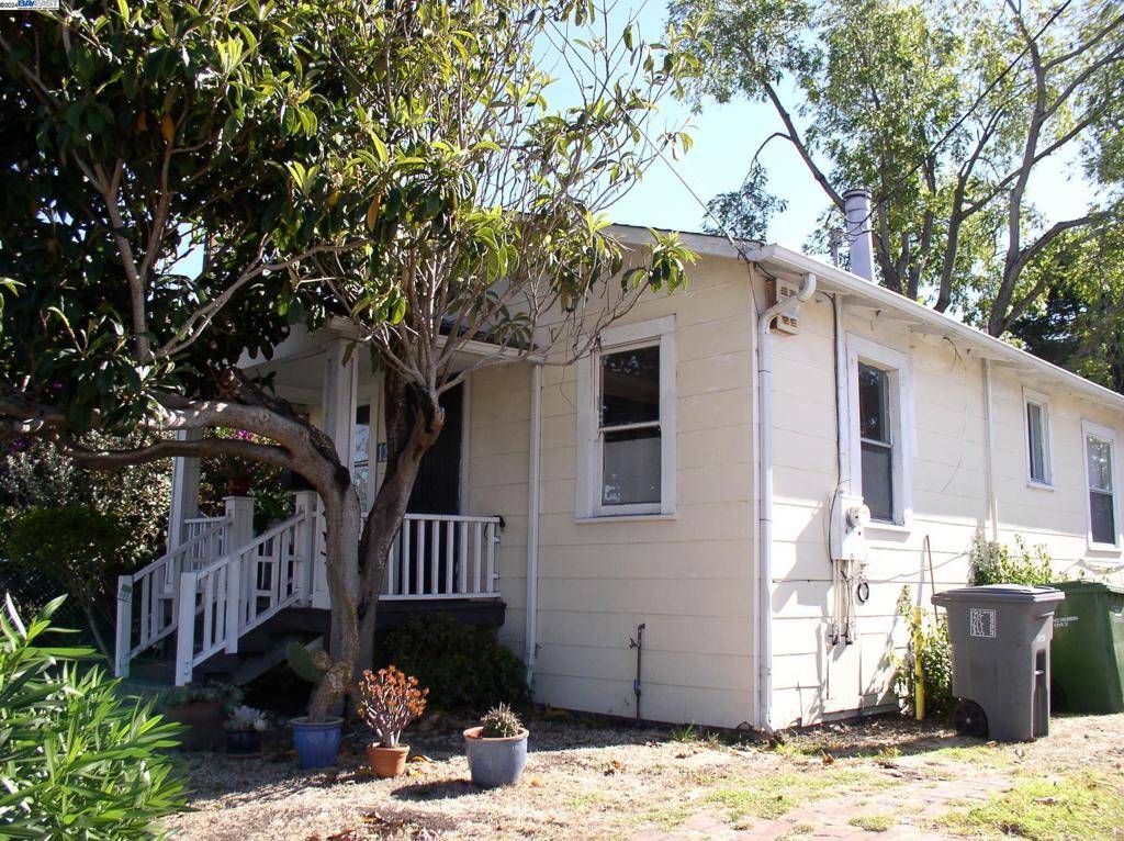 Berkeley, CA 94702,1236 Dwight Way