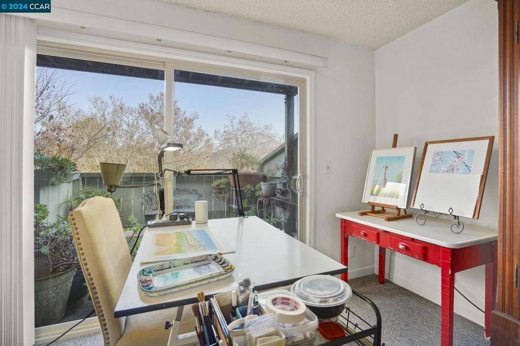 El Sobrante, CA 94803,5284 San Pablo Dam Rd #1