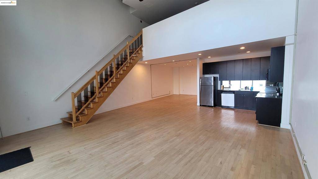 Oakland, CA 94607,311 Oak St