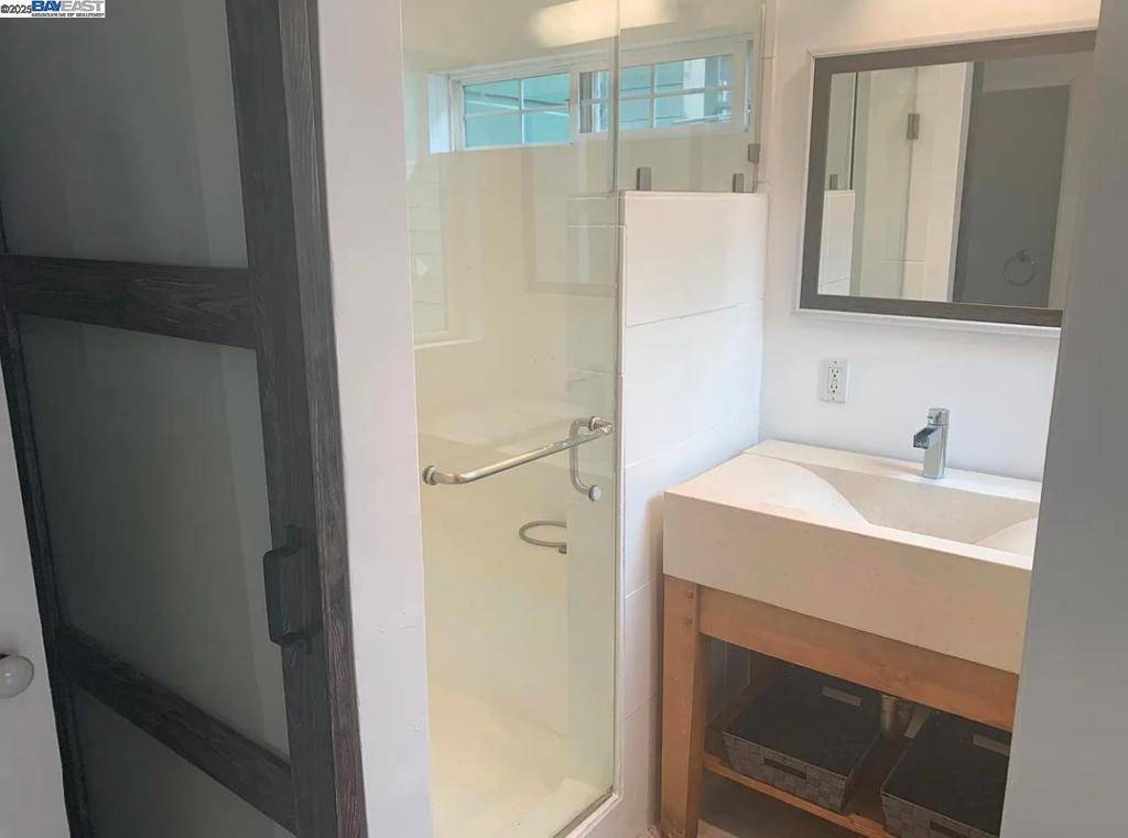 Oakland, CA 94607,1832 Peralta