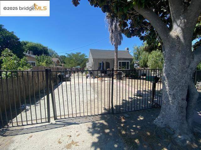 Bay Point, CA 94565,24 Mountain View Ave