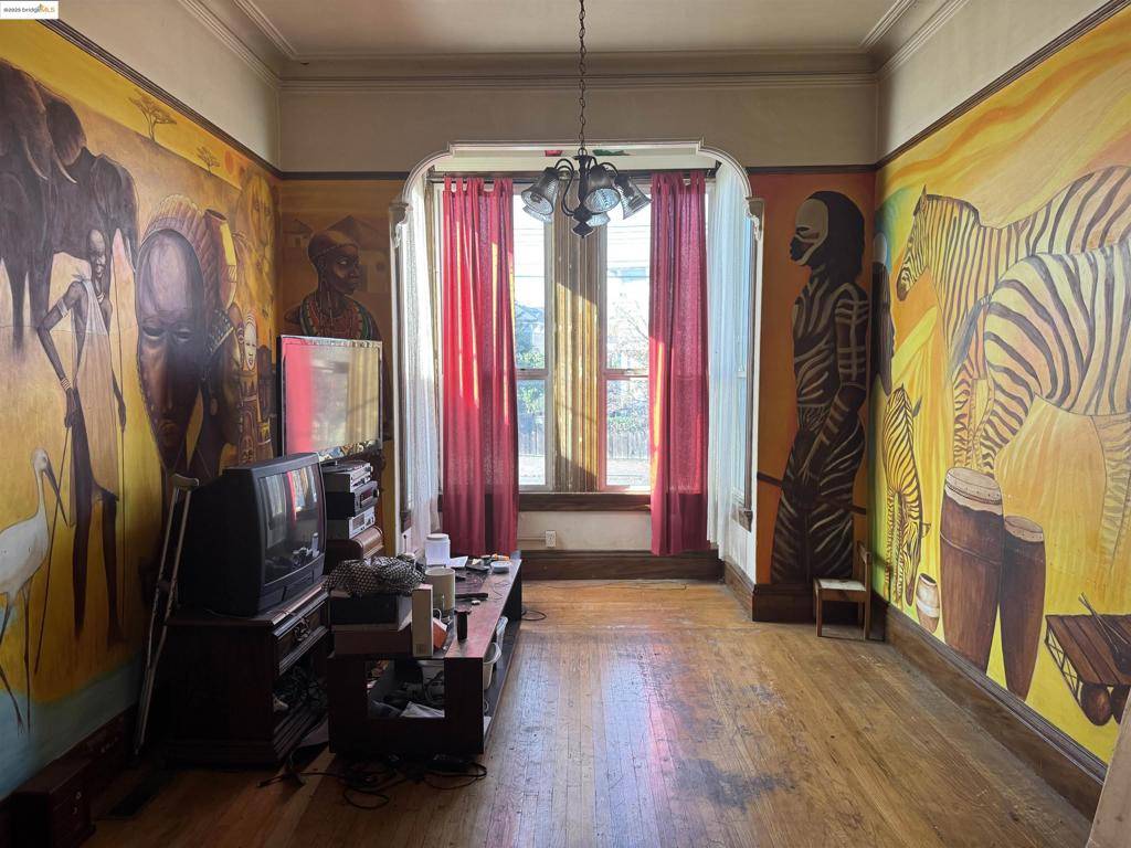 Oakland, CA 94607,1210 Peralta St