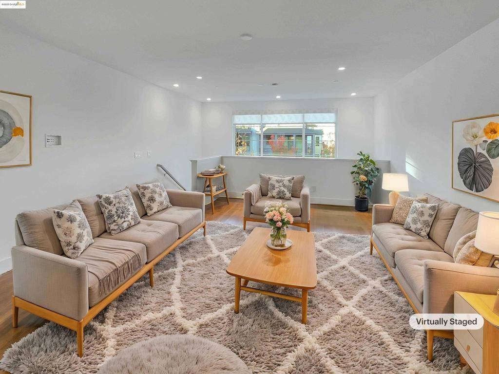 Los Gatos, CA 95032,15021 Briggs Ct