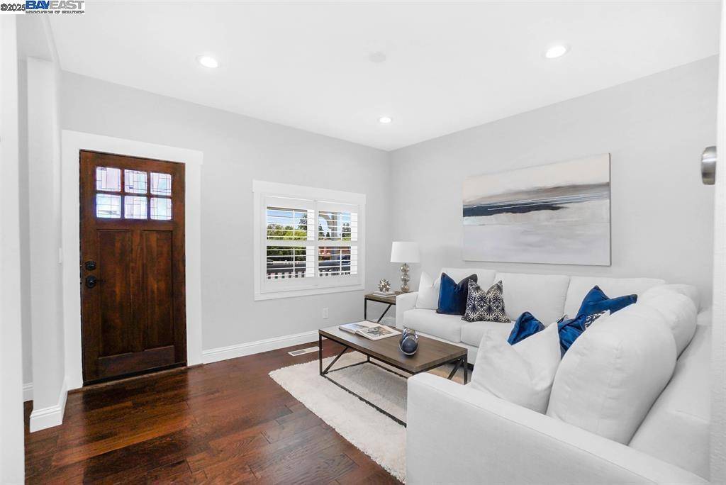 4238 First Street Pleasanton, CA 94566
