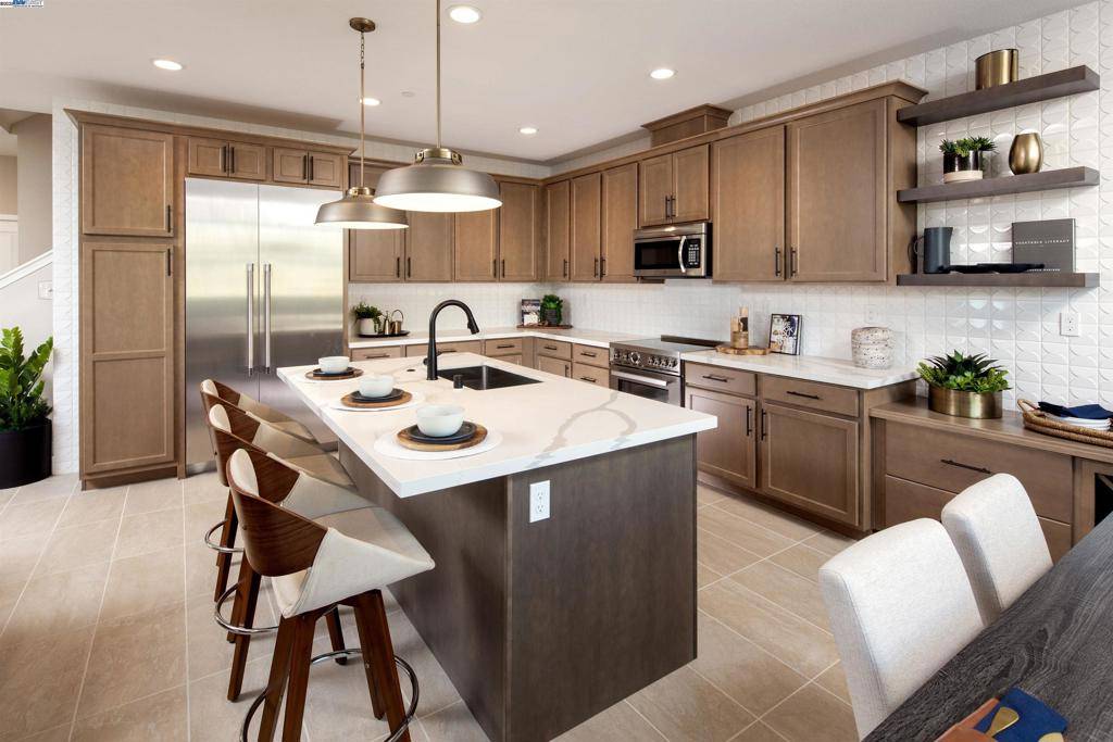 Dublin, CA 94568,6224 Strawberry Way #73