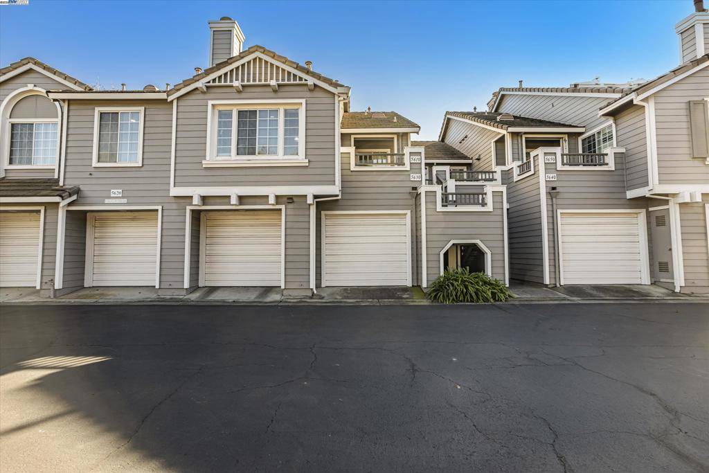 Fremont, CA 94538,5610 Caprice Cmn