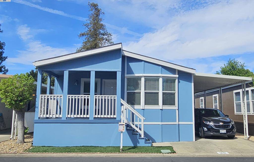Pleasanton, CA 94566,3231 Vineyard Ave., #29