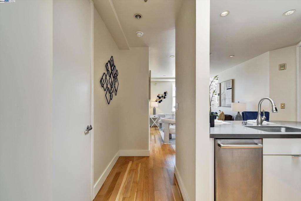 San Francisco, CA 94109,901 Bush St #602