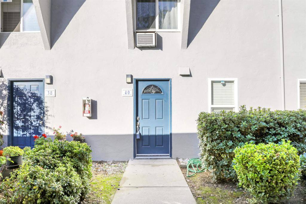 Livermore, CA 94550,1001 Murrieta Blvd #40