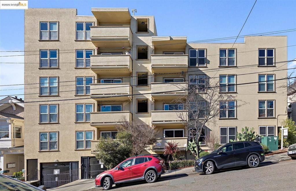 Oakland, CA 94610,325 Lenox Ave #408
