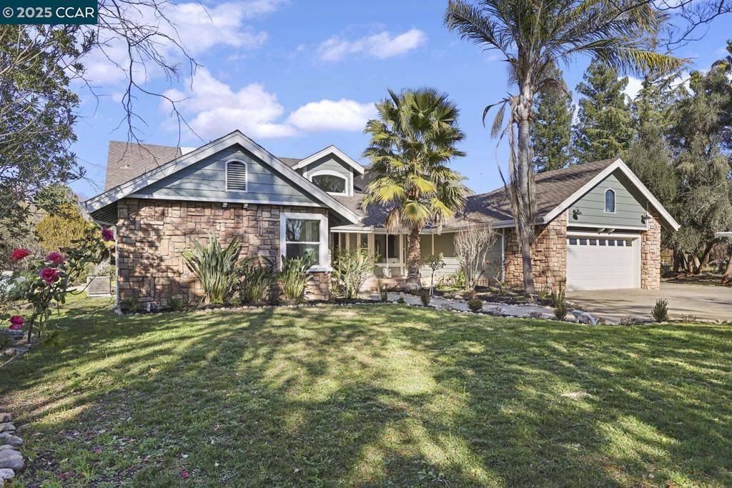 Vacaville, CA 95688,5181 Winding Way