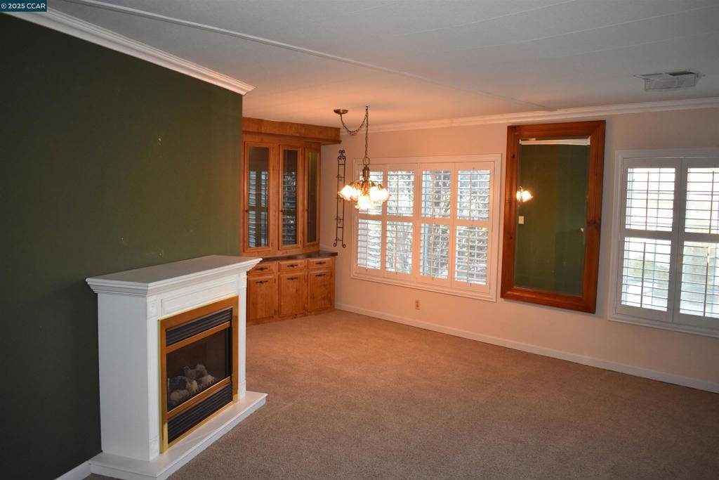 Pacheco, CA 94553-0000,376 Avenida Flores