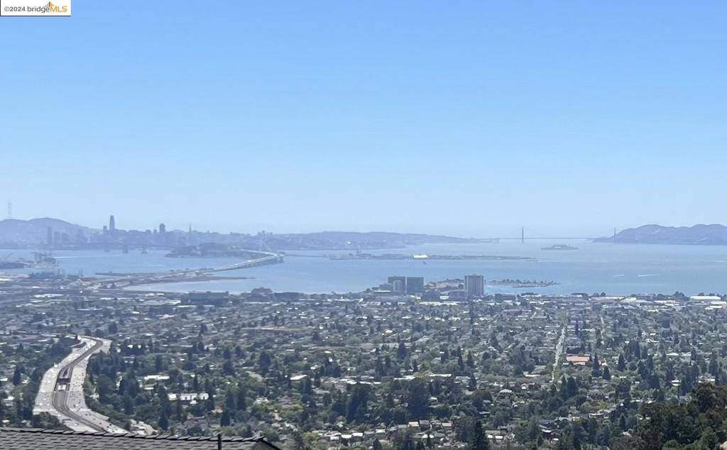 Oakland, CA 94618,1 Clipper Hill