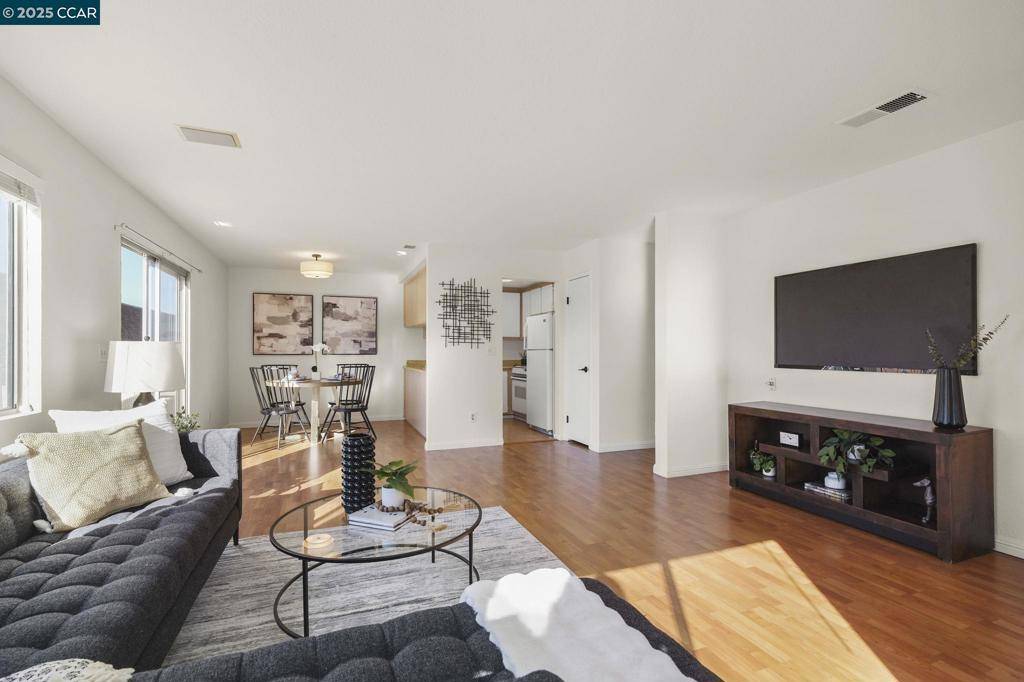 Concord, CA 94521,3641 Clayton Rd #32