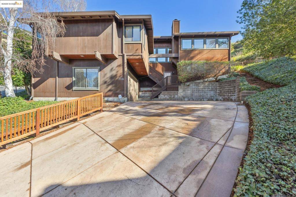 El Sobrante, CA 94803,2536 Heide Ct.