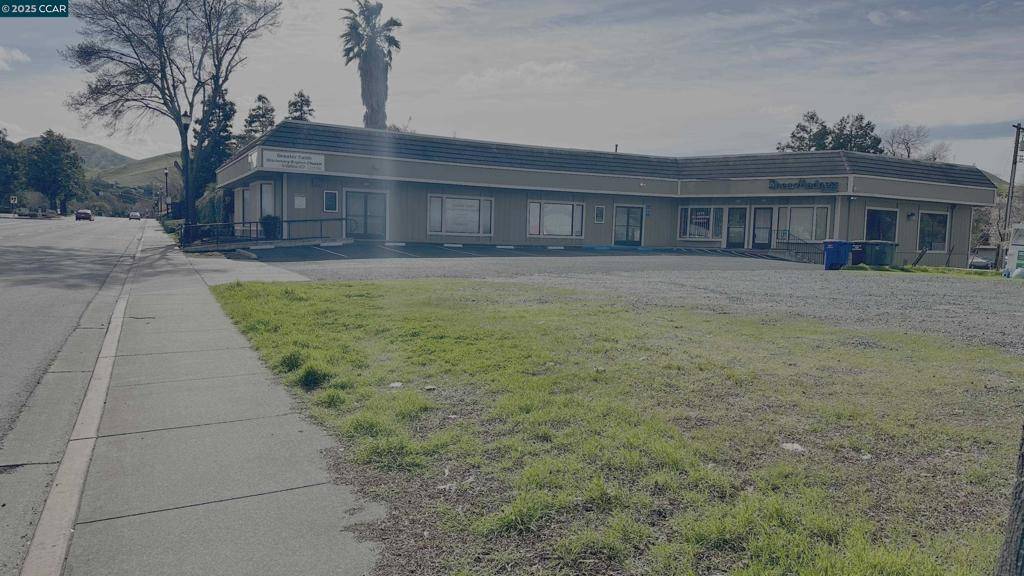 Pittsburg, CA 94565,4156 Railroad Ave