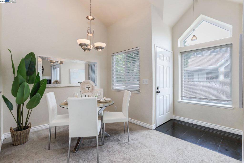 Fremont, CA 94536,37090 Penzance Cmn
