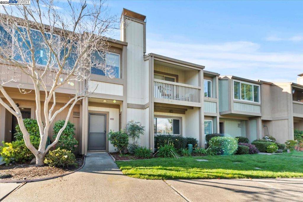 Alameda, CA 94502,1044 Marianas Ln