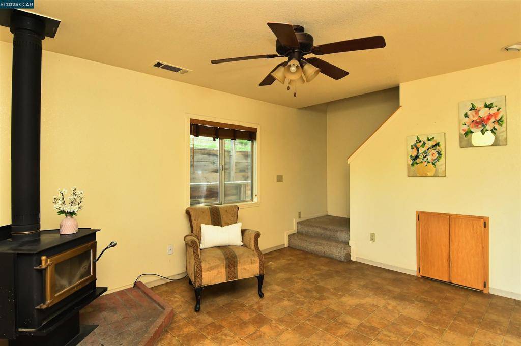 Coulterville, CA 95311,9687 Manzanita Way