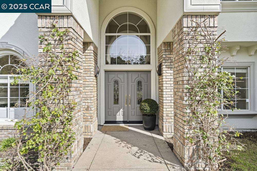 Orinda, CA 94563,20 El Castillo