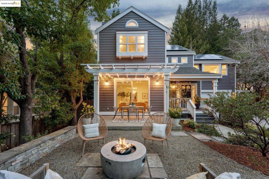 Oakland, CA 94611,6119 Pinewood Rd