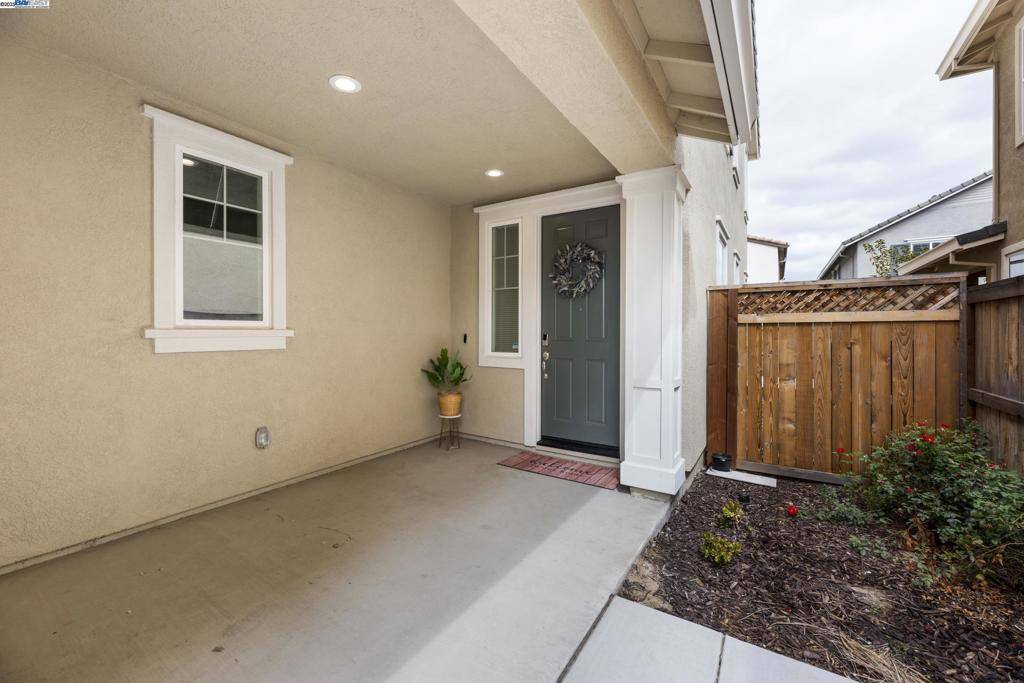 Mountain House, CA 95391,257 E Terra Mia Ave