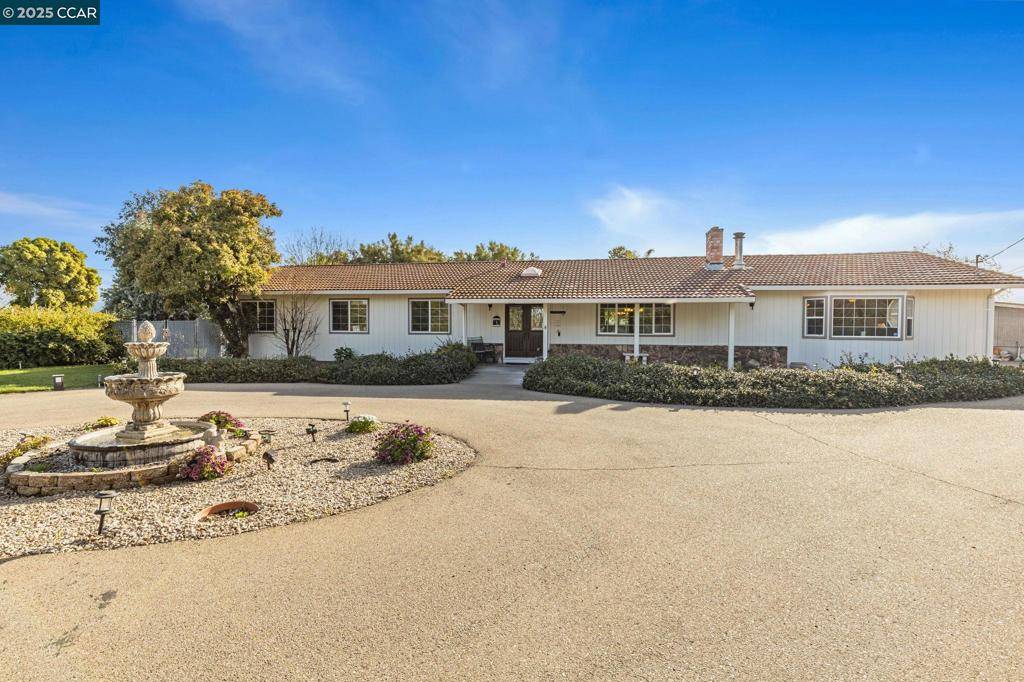 Brentwood, CA 94513,2571 Anderson Ln