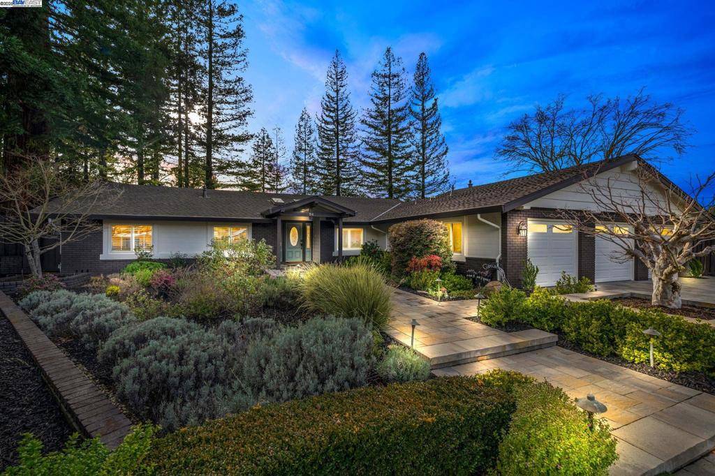 Danville, CA 94526,84 Alta Loma Court