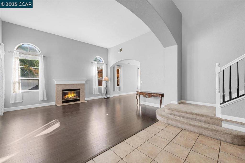 Antioch, CA 94531,2456 Stanford Way