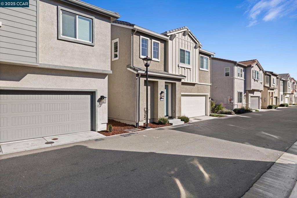 Sacramento, CA 95834,1643 Pagoda Ln