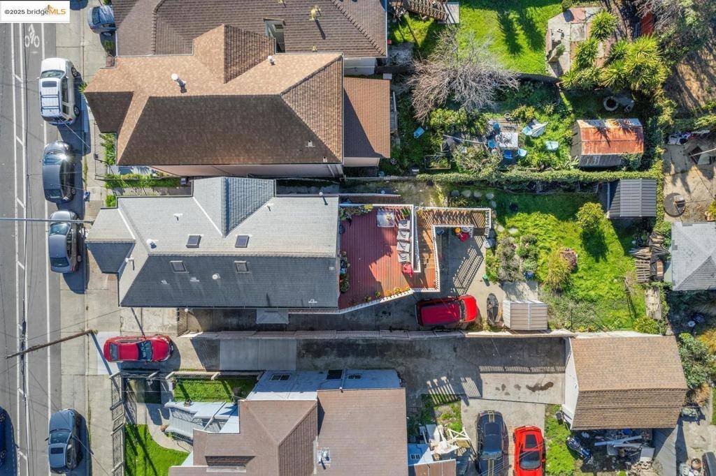 Oakland, CA 94608,3245 Adeline ST