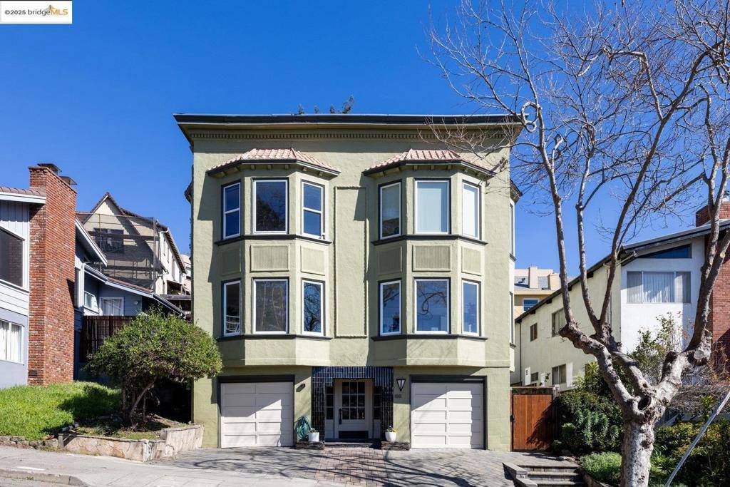 Berkeley, CA 94708,1561 Euclid Ave #2