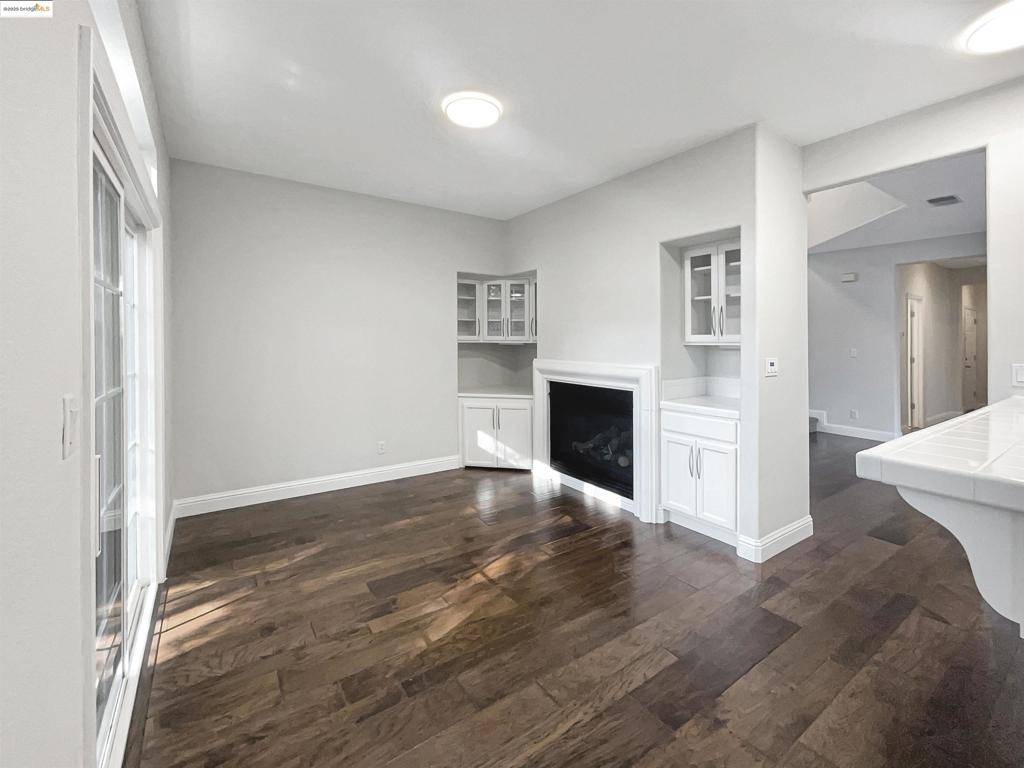 Pleasant Hill, CA 94523,51 Village Square PL