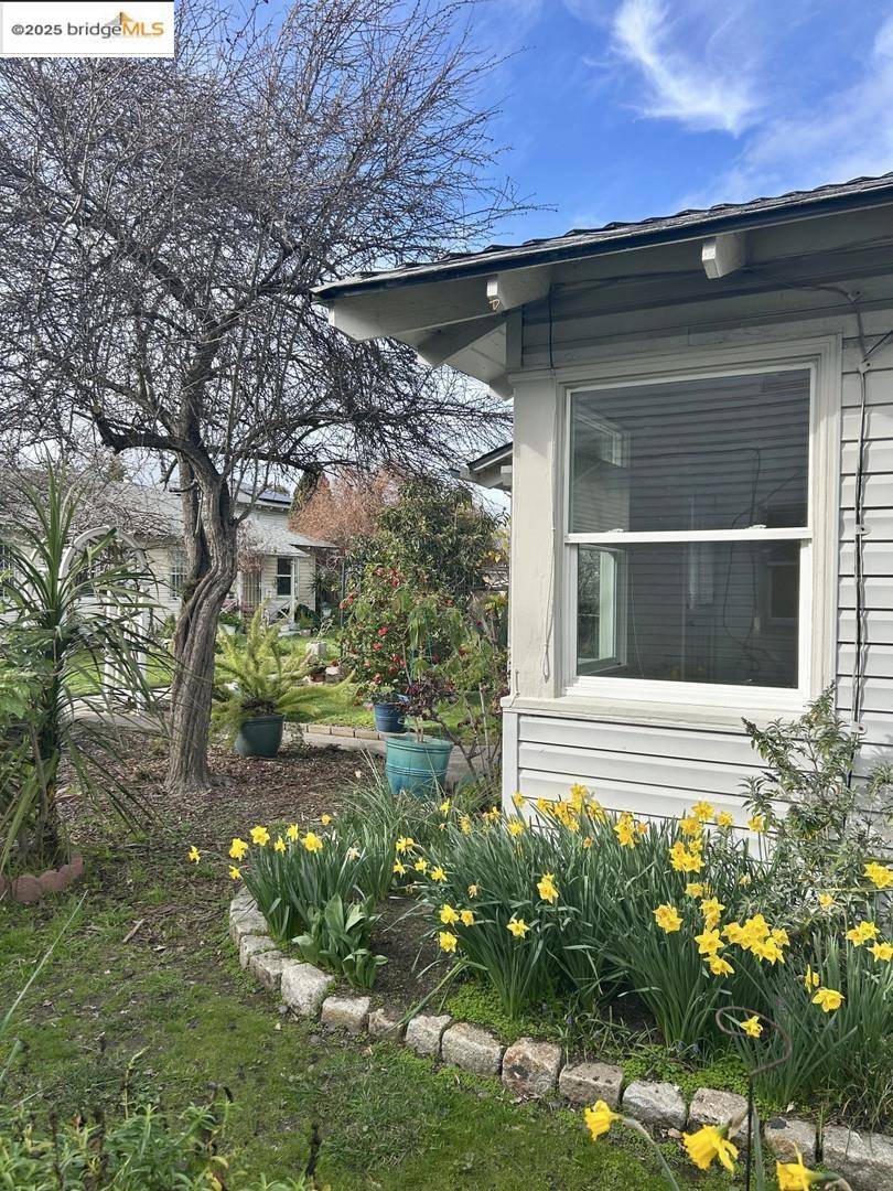 Richmond, CA 94801,172 W Chanslor AVE