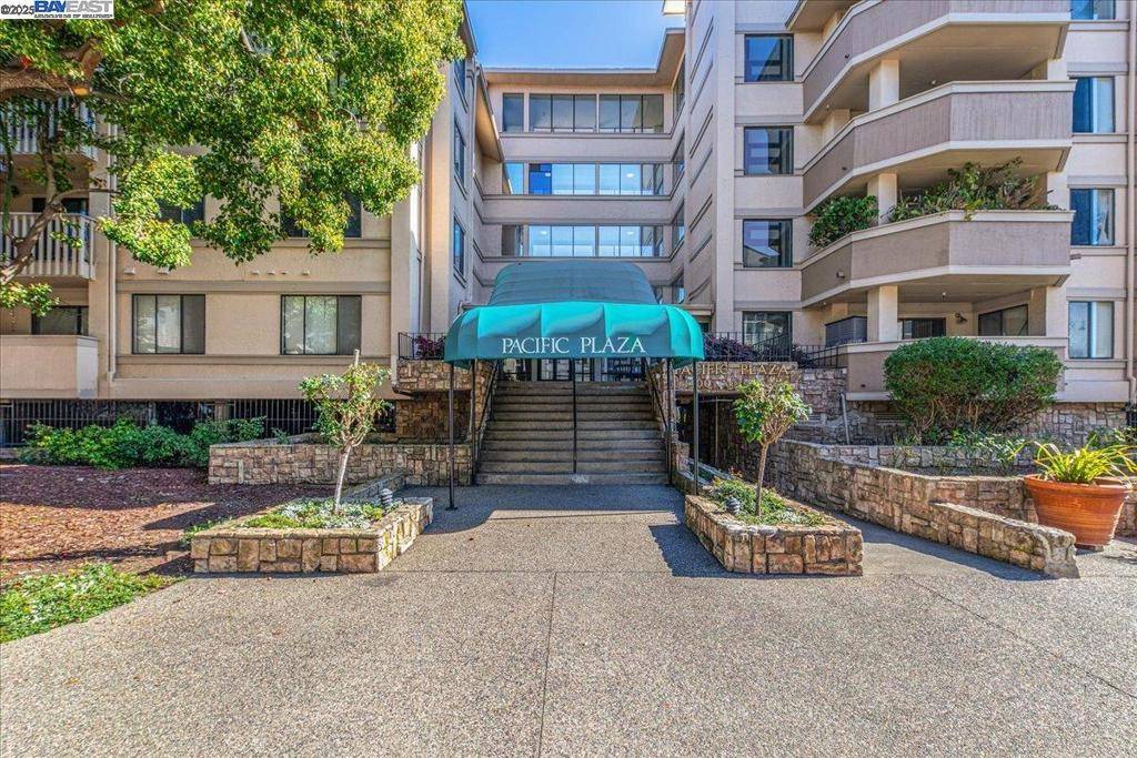 San Leandro, CA 94577-3657,1400 Carpentier St #325