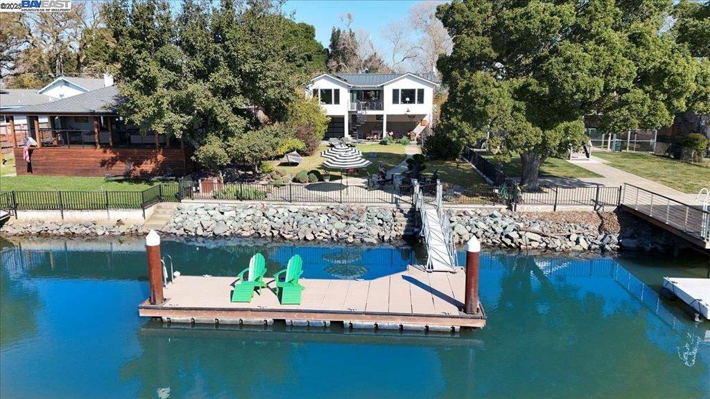 Walnut Grove, CA 95690,17360 Grand Island Rd