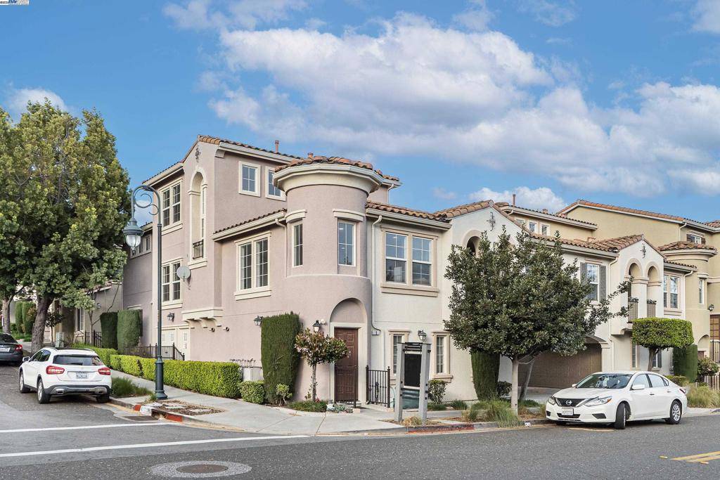 San Jose, CA 95136,341 Casselino Drive #1
