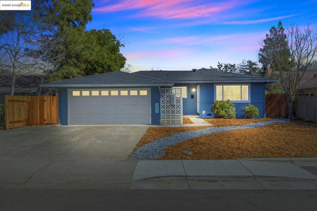 Davis, CA 95618,1800 Manzanita LN